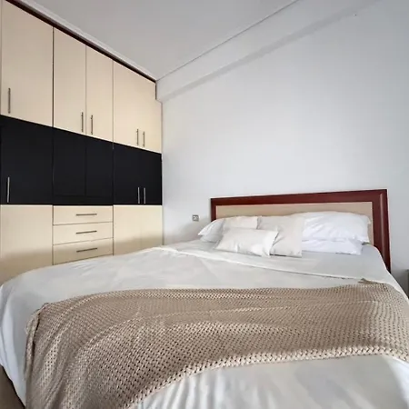 View Escape * Sarande